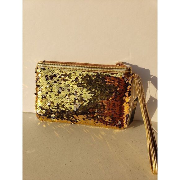 Women's Gold Wristlet Flip Sequin Coin Purse Cosmetic Bag NWT - Picture 3 of 9